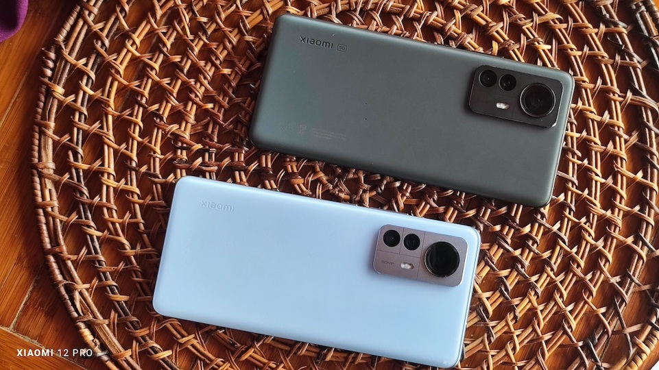 Xiaomi 12 Series a Defines How a Flagship Phone Should Be