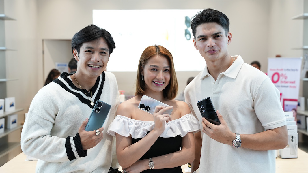 10th HONOR Experience Store opens in SM Mall of Asia