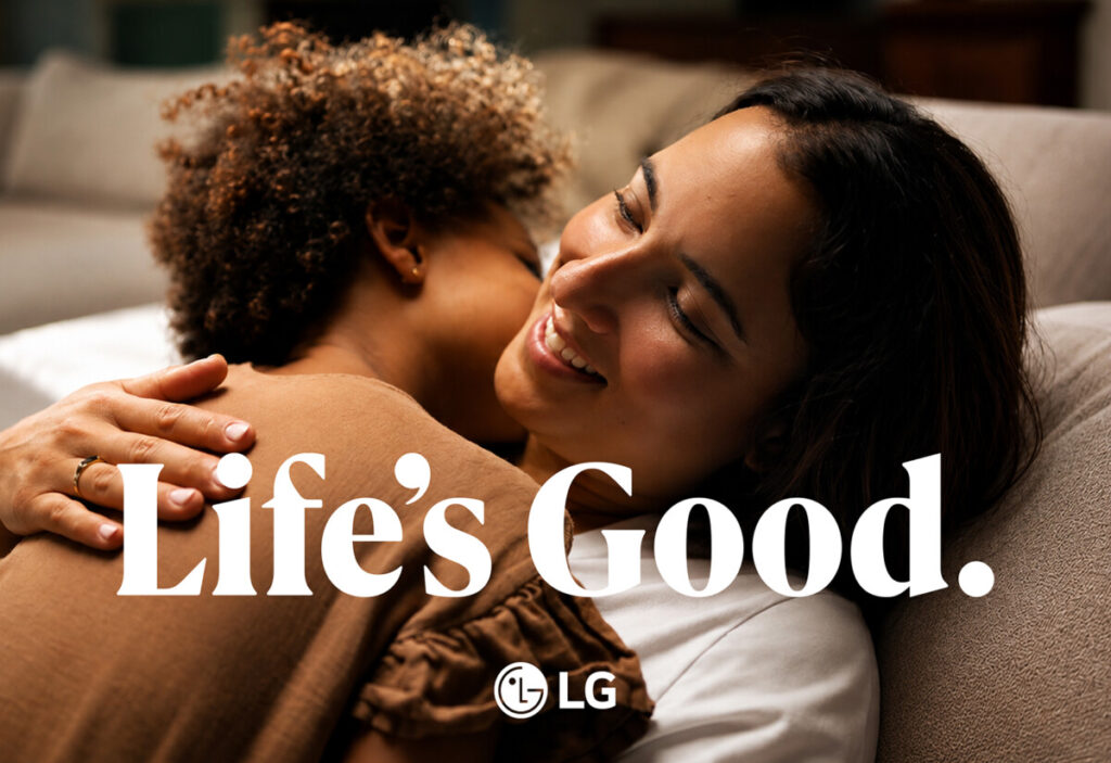 26_Life's Good_PR_01_MainKV_Mom_3x2.jpg