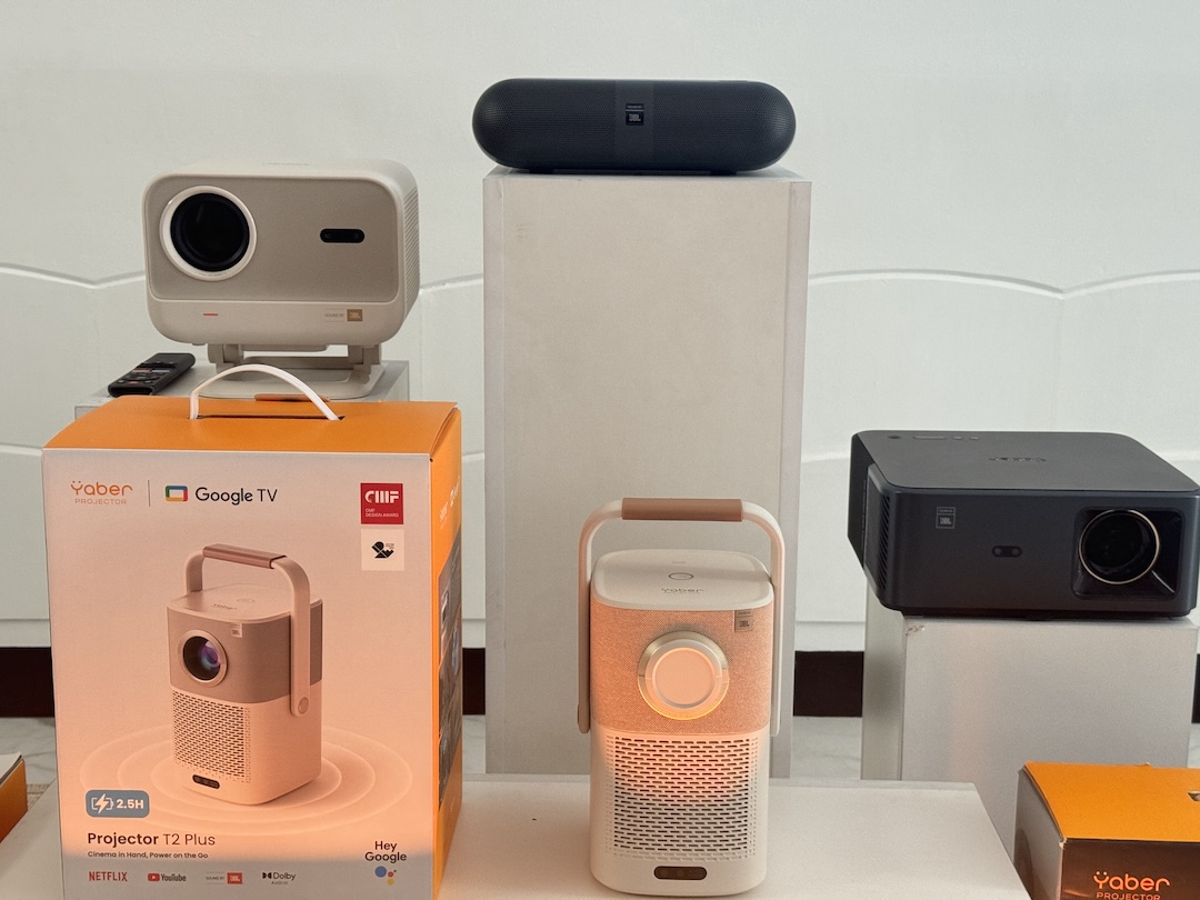 A “Cinema House” Experience: Yaber PH Unveils New Projectors