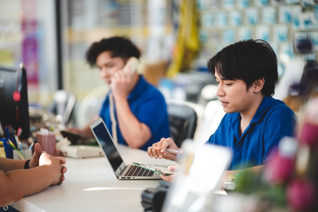 The MacBook Neo Has Arrived, Now More Affordable with GGives