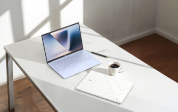 Acer-Swift-Blade-14-SFB14-53CF-Lifestyle-02.jpg