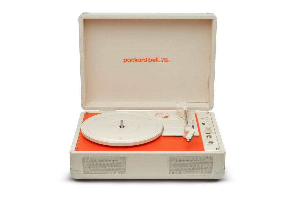 PackardBell_DotLoop-02.jpg